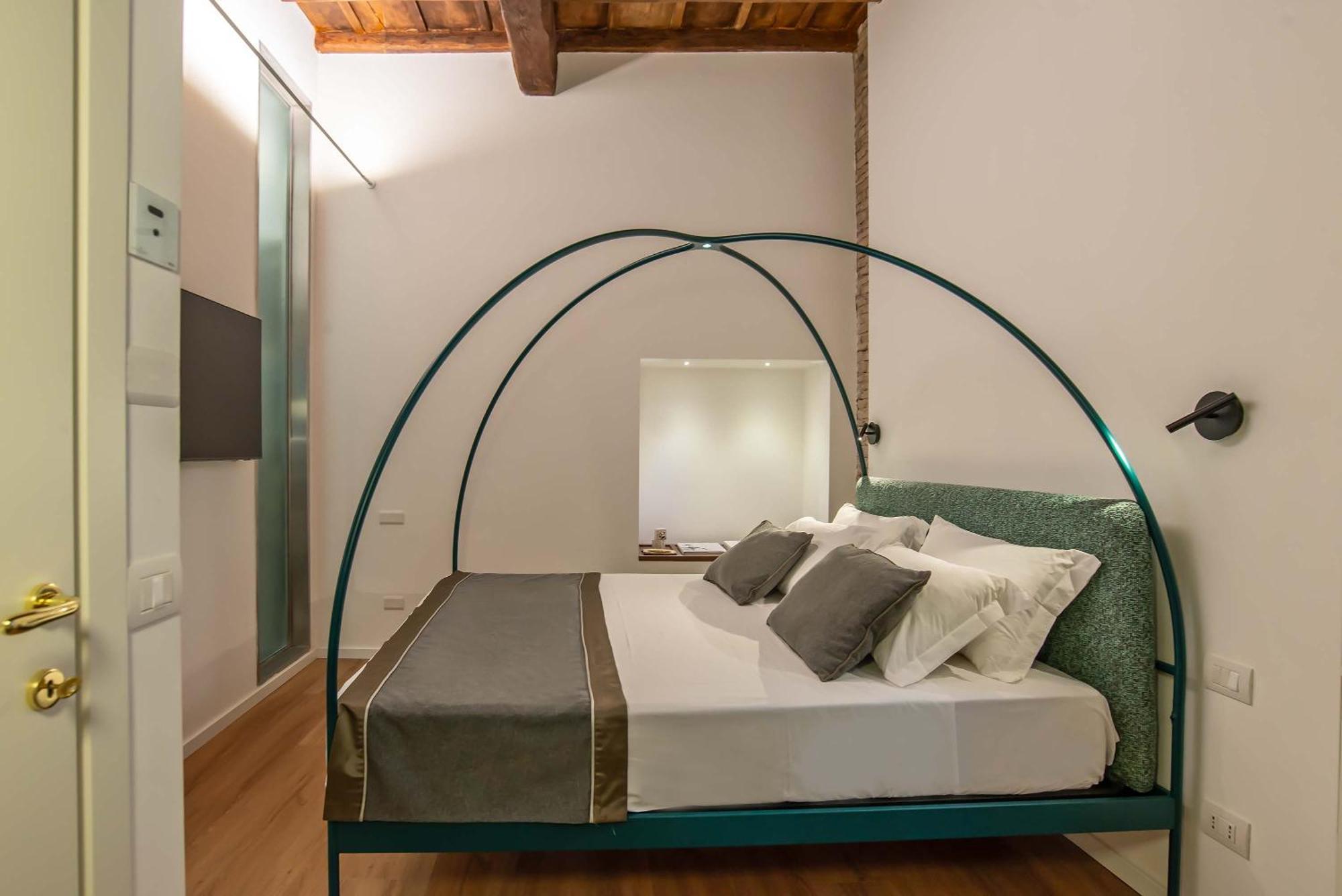 Ora Acanfora Suites Рим Экстерьер фото